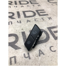 Кнопка блокировки центрального замка