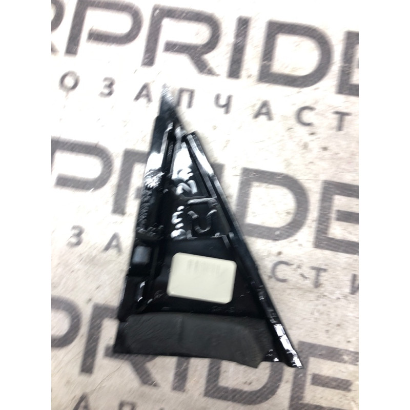 Молдинг двери (уголок) внешний (наружные элементы кузова) Volkswagen Passat B7 2014 1.8 561839904a