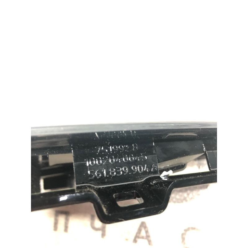 Молдинг двери (уголок) внешний (наружные элементы кузова) Volkswagen Passat B7 2014 1.8 561839904a