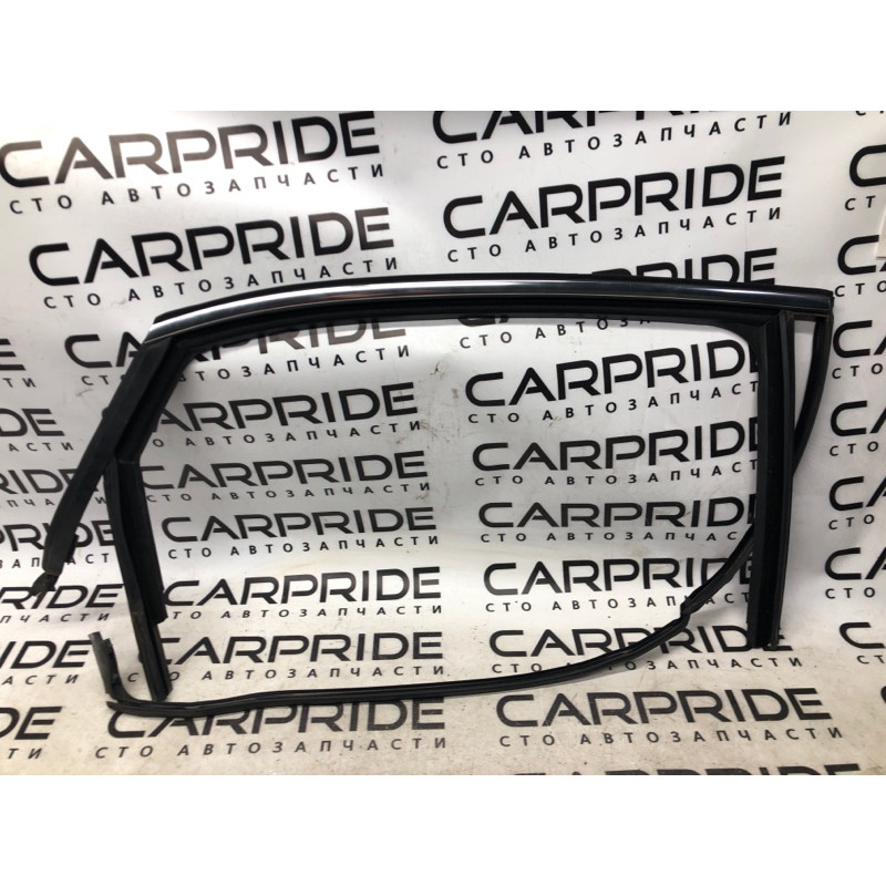 Уплотнитель проема двери (кузов и элементы) Volkswagen Passat B7 2014 1.8 561839432a