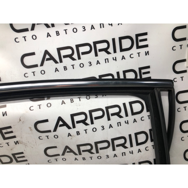 Уплотнитель проема двери (кузов и элементы) Volkswagen Passat B7 2014 1.8 561839432a