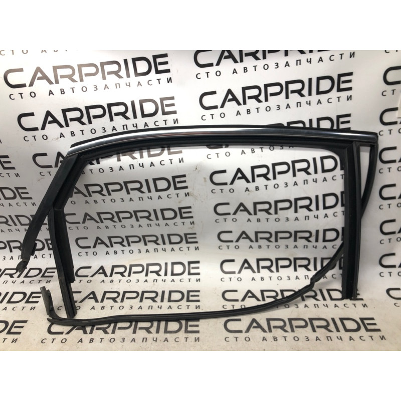 Уплотнитель проема двери (кузов и элементы) Volkswagen Passat B7 2014 1.8 561839432a