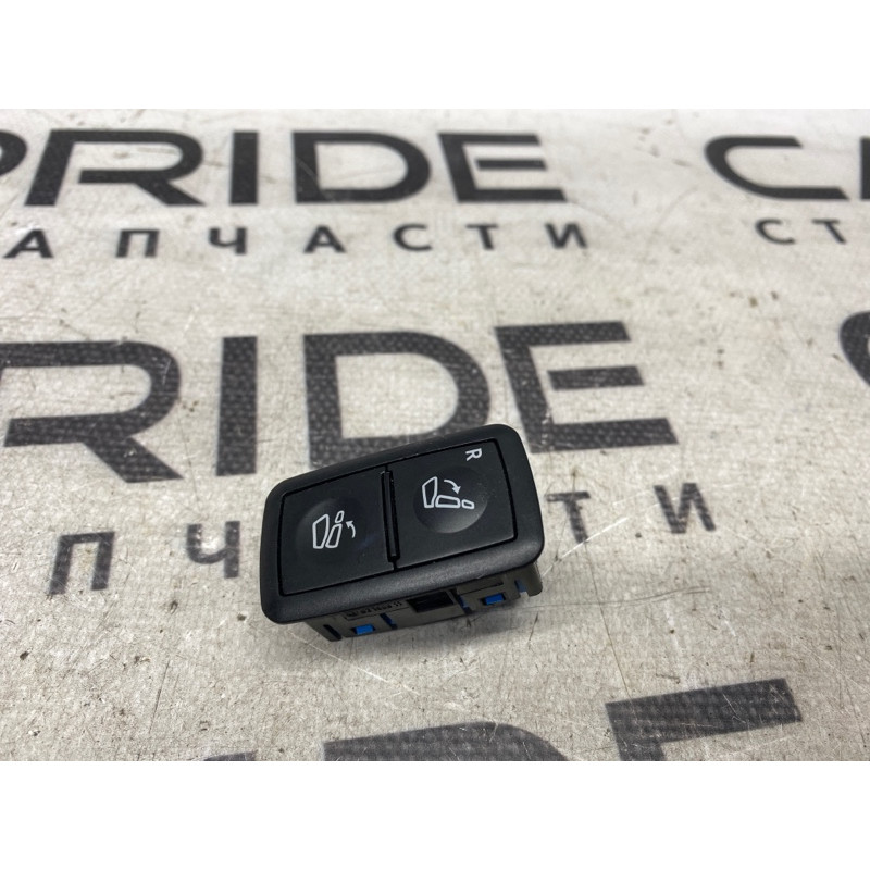 Кнопка складання сидіння (електрика / кнопки) Mercedes-Benz GL X164 2012 4.6 a1648707010