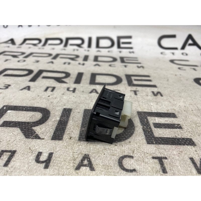 Кнопка складання сидіння (електрика / кнопки) Mercedes-Benz GL X164 2012 4.6 a1648706810