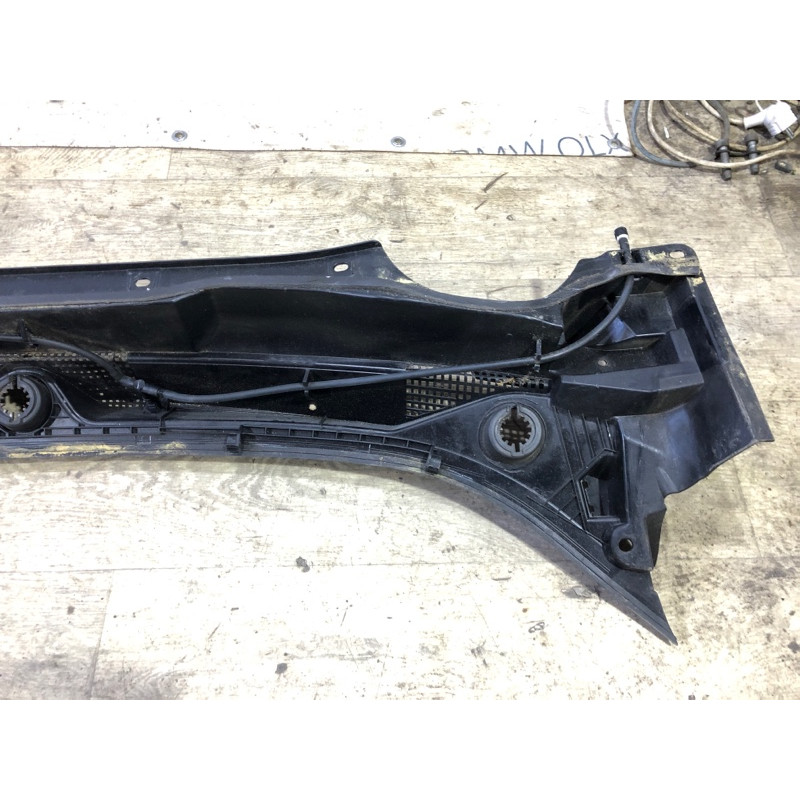 Жабо (кузов и элементы) Cadillac Xt5 1 2016 3.6 84111882