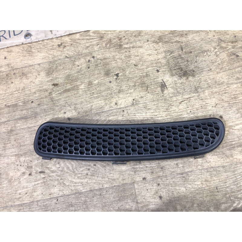 Решетка обдува лобового стекла (салон) Mini Cooper R53 S R53 2006 1.6 51137122505