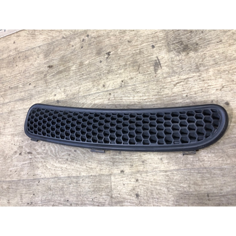 Решетка обдува лобового стекла (салон) Mini Cooper R53 S R53 2006 1.6 51137122505