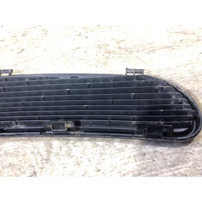 Решетка обдува лобового стекла (салон) Mini Cooper R53 S R53 2006 1.6 51137122505
