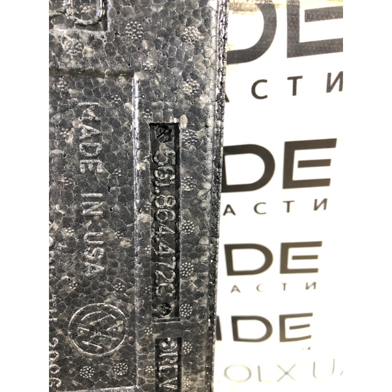 Лоток багажника (салон) Volkswagen Passat B7 2014 1.8 561864472c