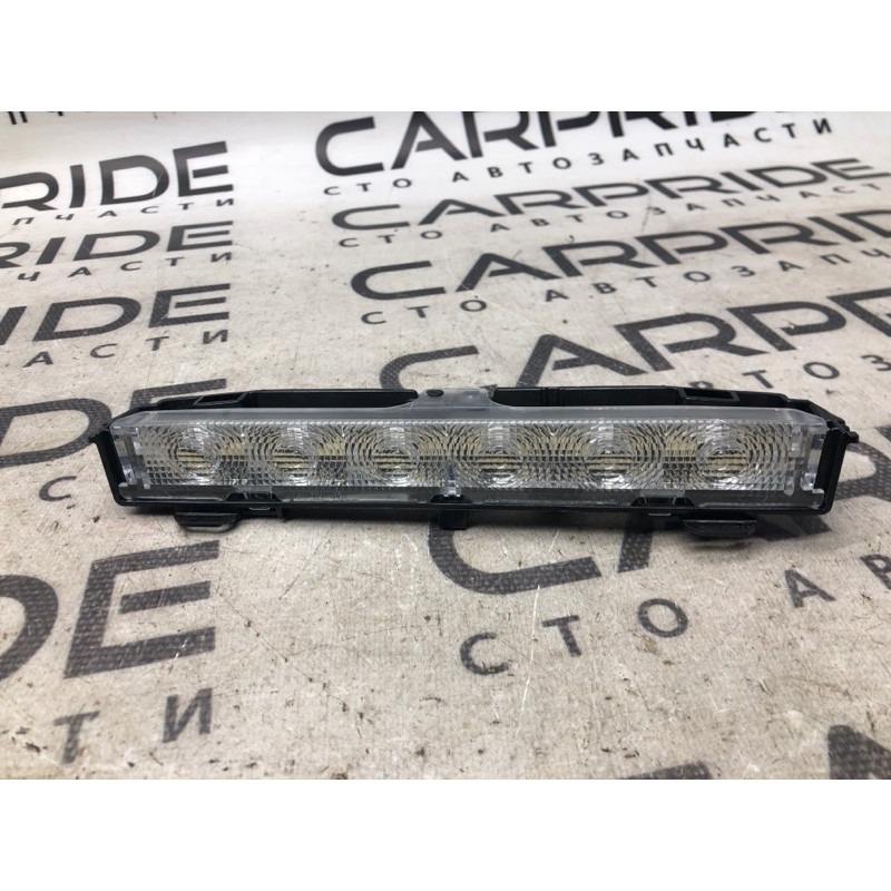 Повторитель стоп сигнала (оптика) Volkswagen Passat B7 2014 1.8 3e0176369