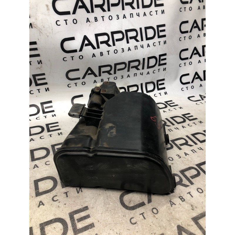 Абсорбер топливный (топливная система) BMW 5-series F10 2011 3.0 N55B30 16137245541