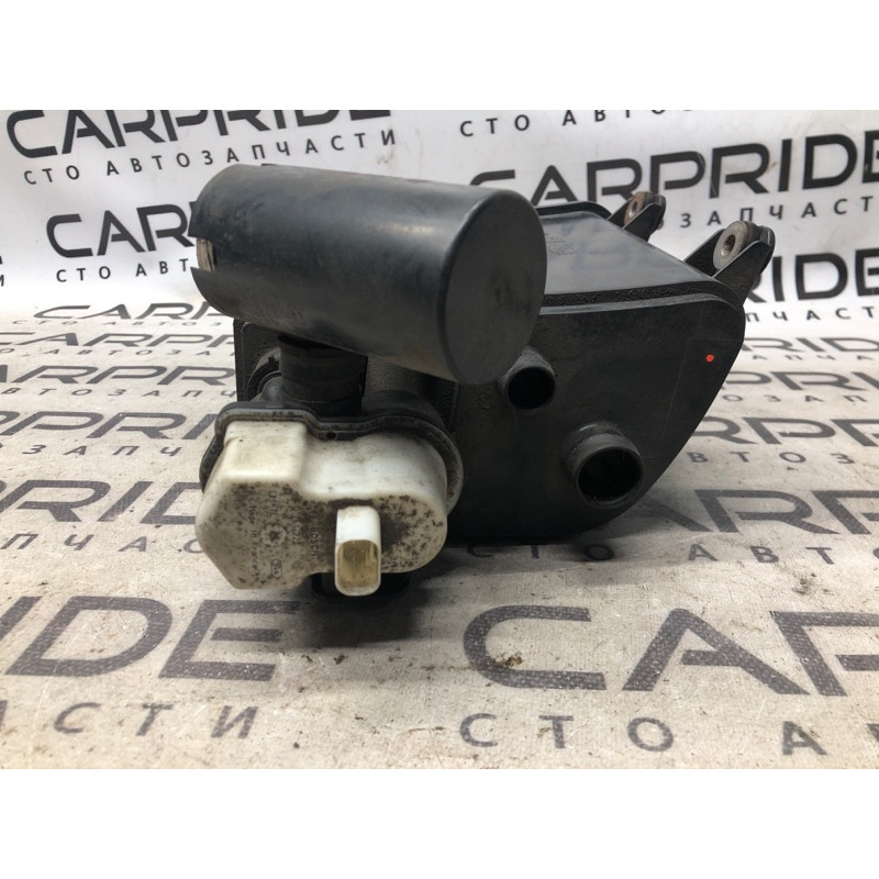 Абсорбер топливный (топливная система) BMW 5-series F10 2011 3.0 N55B30 16137245541