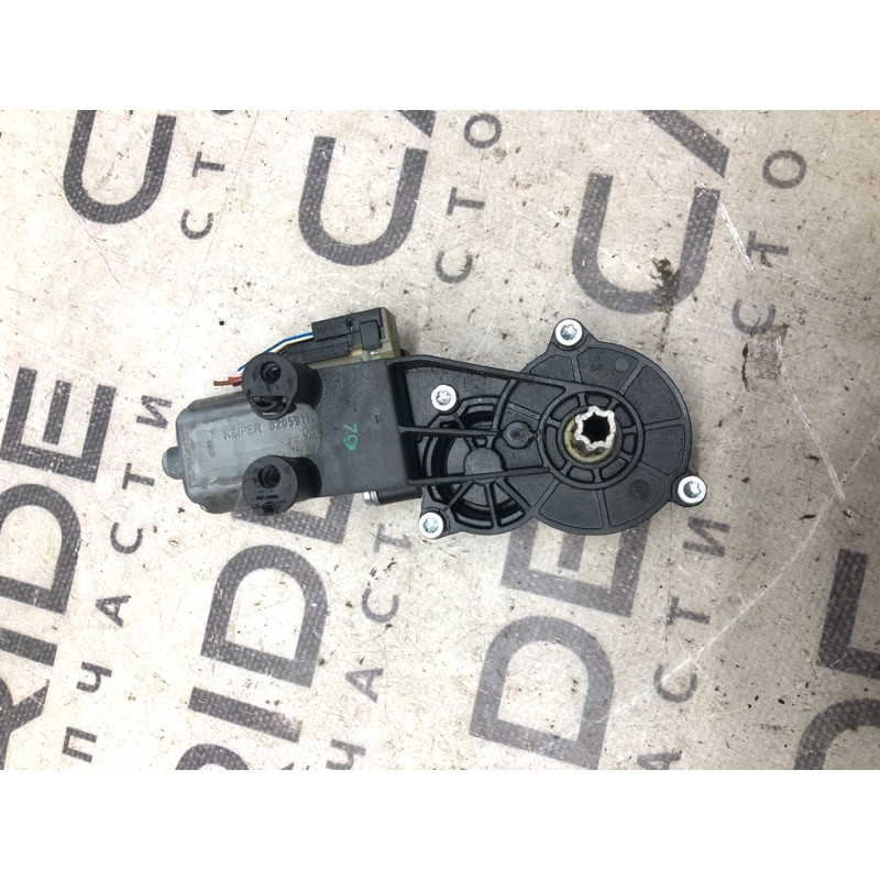 Моторчик регулировки сидения (электрика) Mercedes-Benz C-class W203 2007 3.0 0390203210