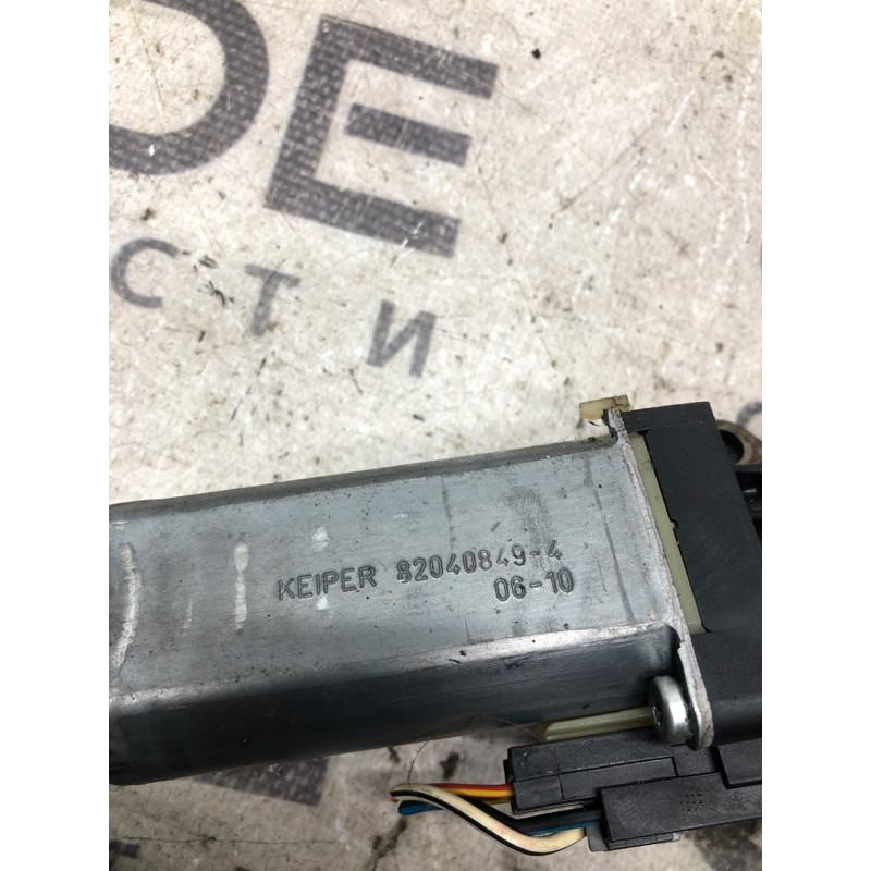 Моторчик регулировки сидения (электрика) Mercedes-Benz C-class W203 2007 3.0 0390203003