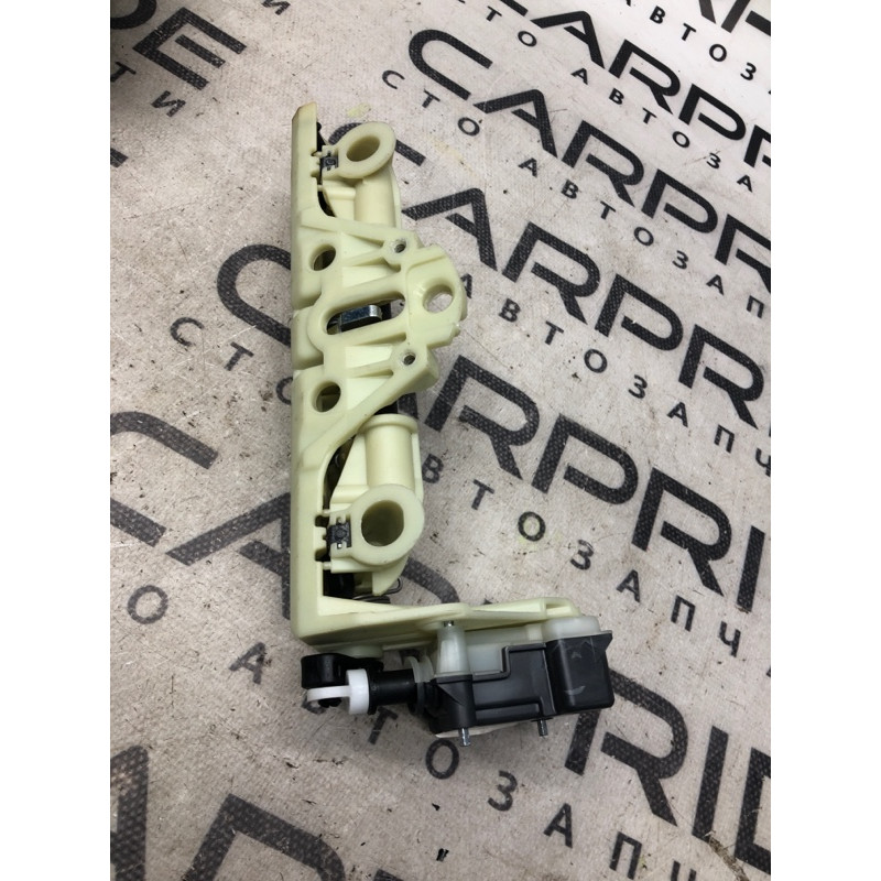 Направляющая подголовника (салон) Mercedes-Benz E-class W211 2008 3.5 2119700125