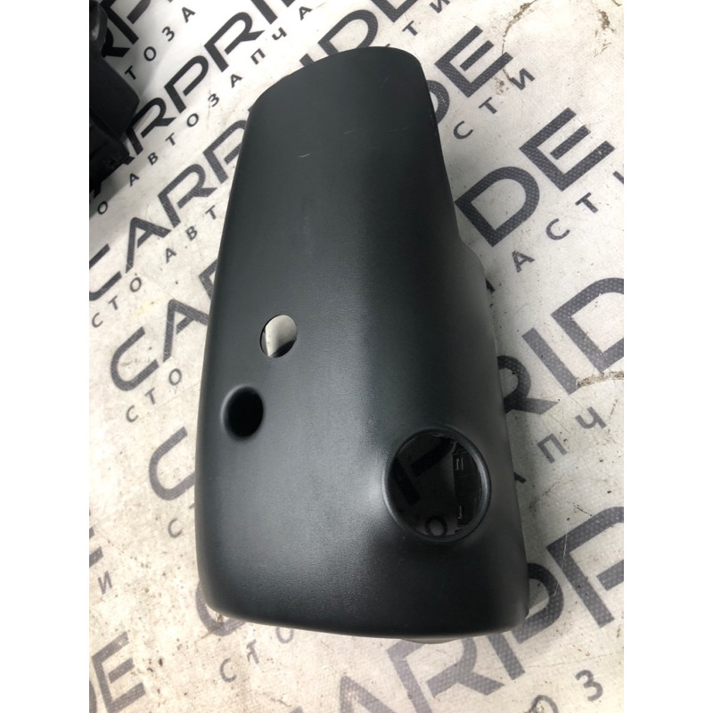 Кожух рулевой колонки нижний (салон) Cadillac Xt5 1 2016 3.6 84076056