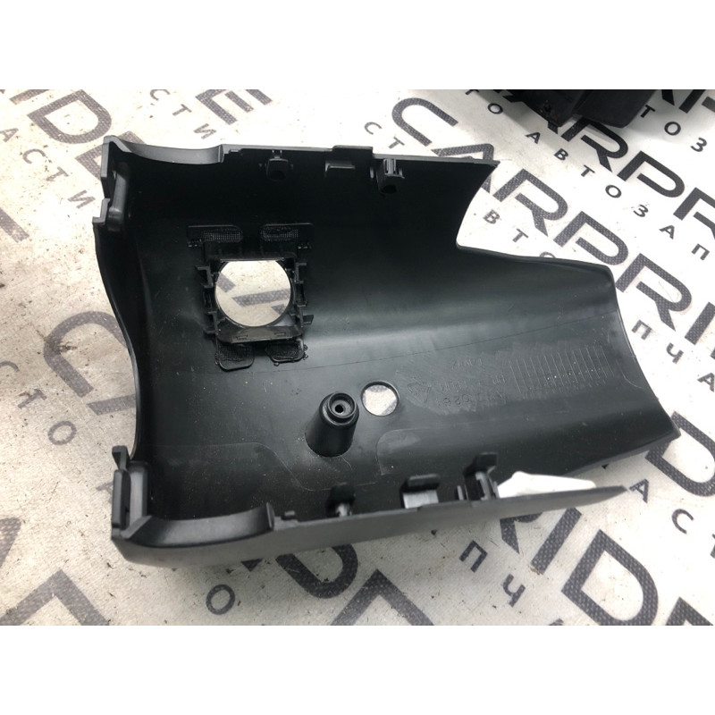 Кожух рулевой колонки нижний (салон) Cadillac Xt5 1 2016 3.6 84076056