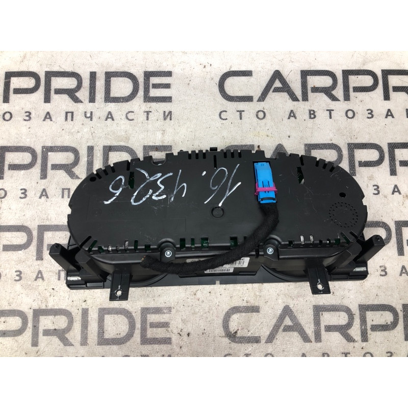 Панель приборов (салон) Volkswagen CC 3C 3C8920970B