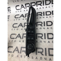 Блок кнопок склопідйомників