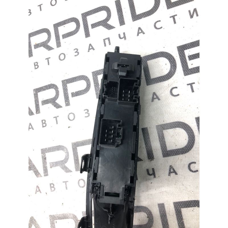 Блок кнопок стеклоподъемников (электрика / кнопки) FORD Focus MK3 BM5Z14529H