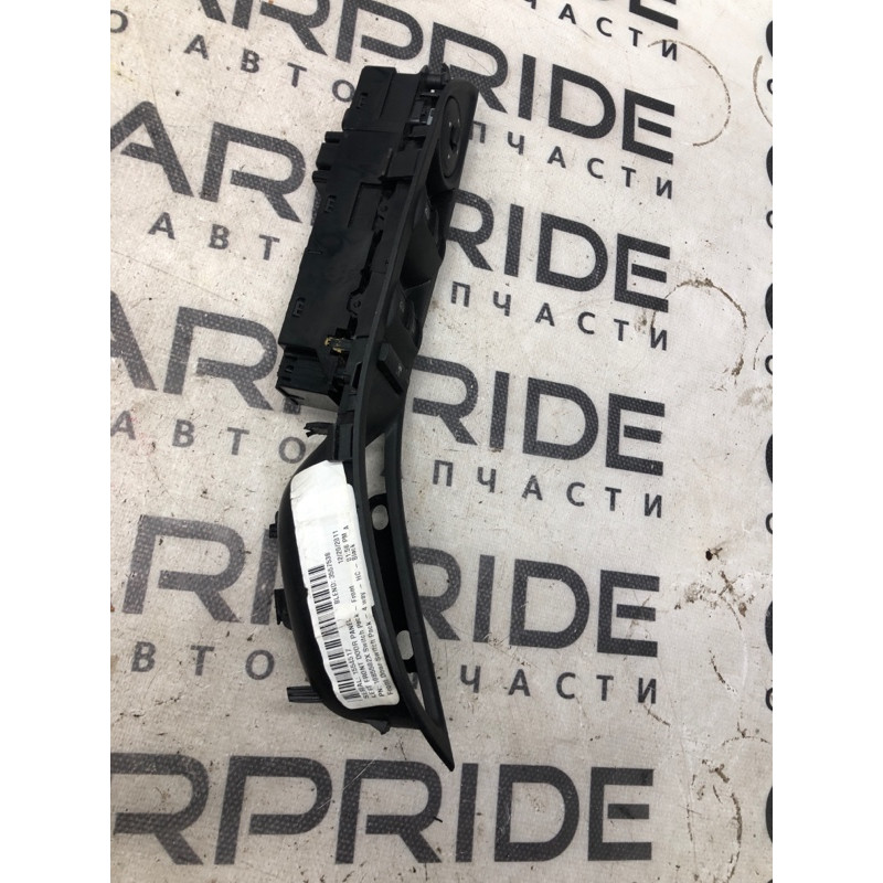 Блок кнопок стеклоподъемников (электрика / кнопки) FORD Focus MK3 BM5Z14529H