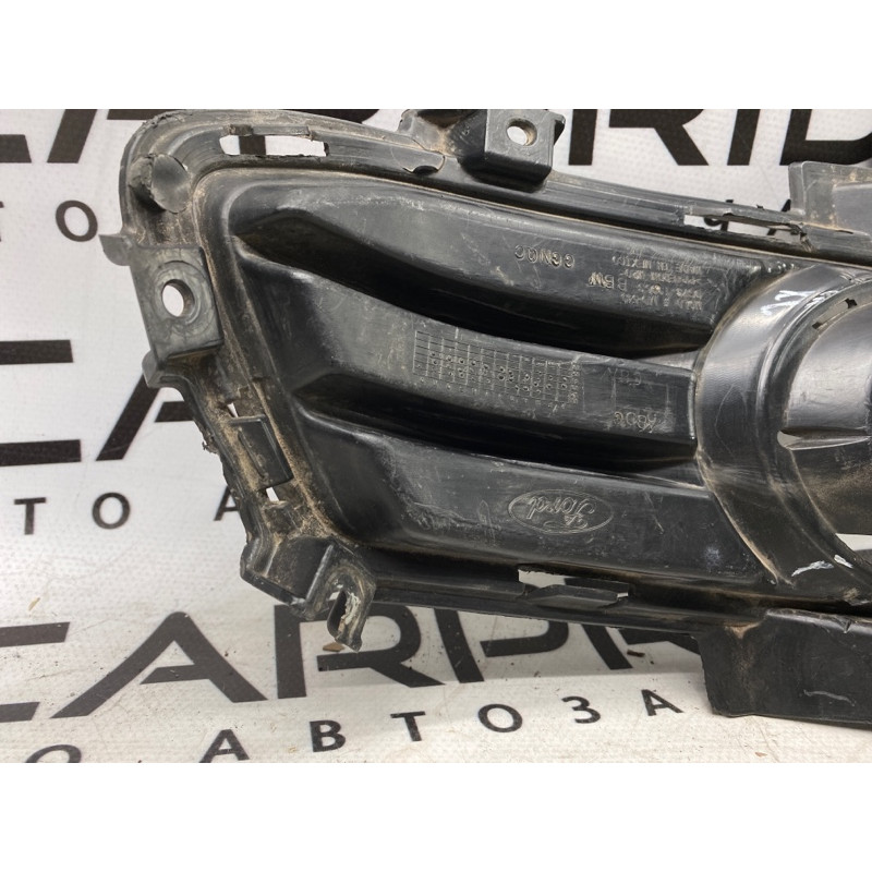 Заглушка бампера (кузов і елементи) FORD Fusion MK5 DS7Z-17B814-BA