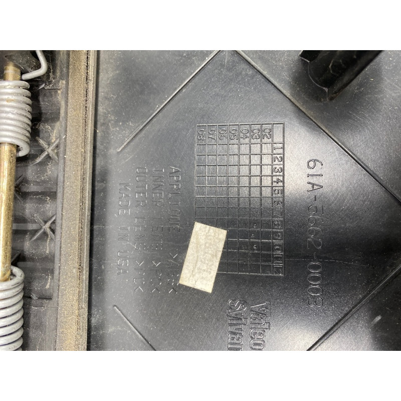 Панель подсветки номера (кузов и элементы) Cadillac SRX 2 2008 25764704