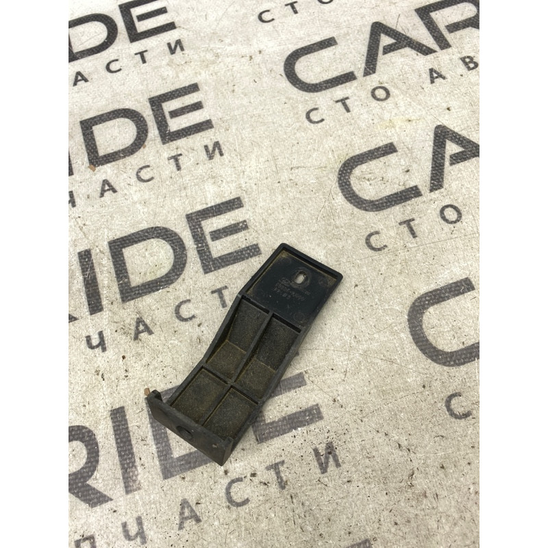 Крепление бампера (кузов и элементы) KIA Sorento XM 866351u000