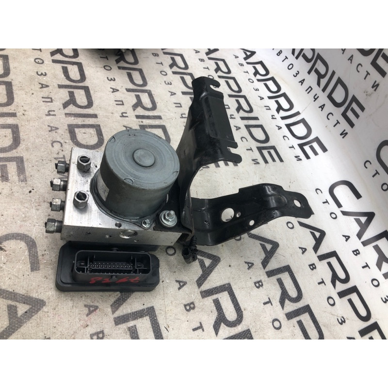 Блок abs (тормозная система) Jeep Cherokee Trailhawk 2014 2.4 04779899ai