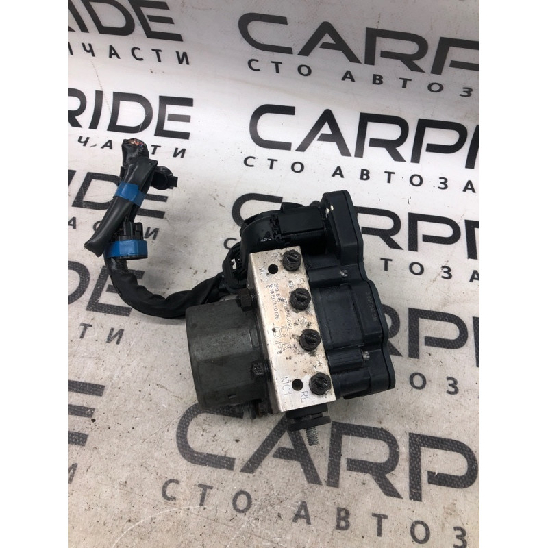 Блок abs (тормозная система) Subaru Forester SJ 2016 2.5 2265106452