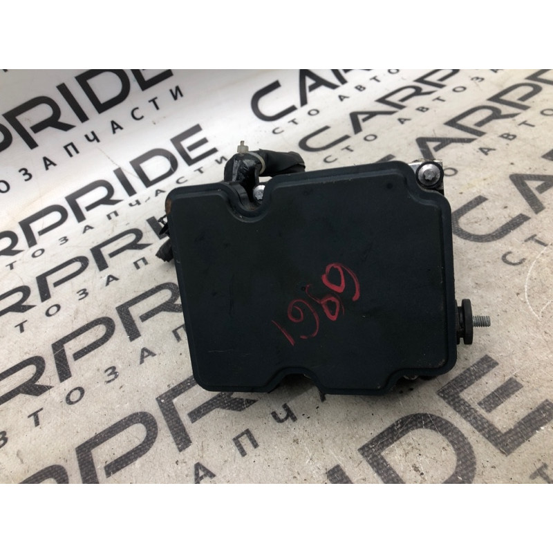 Блок abs (тормозная система) Subaru Forester SJ 2016 2.5 2265106452