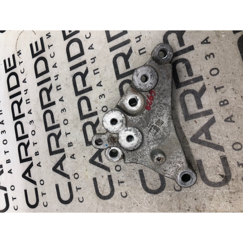 Кронштейн КПП (трансмиссия) Jeep Compass MP 2018 2.4 68253040aa