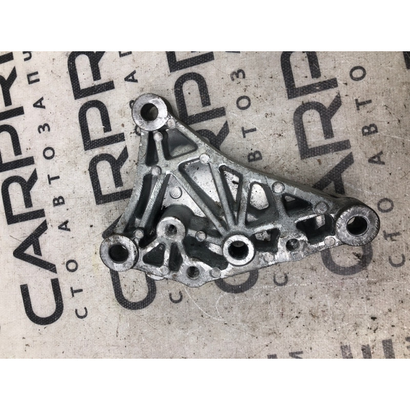 Кронштейн КПП (трансмиссия) Jeep Compass MP 2018 2.4 68253040aa