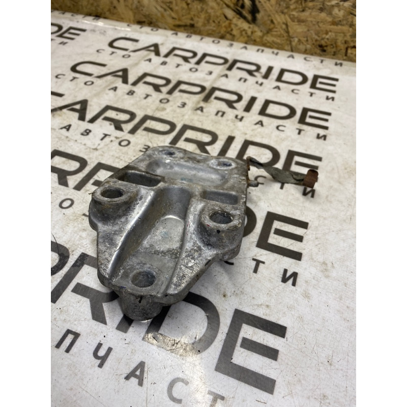 Кронштейн двигателя (кронштейны двигателя) Dodge CARAVAN RT 04721734af