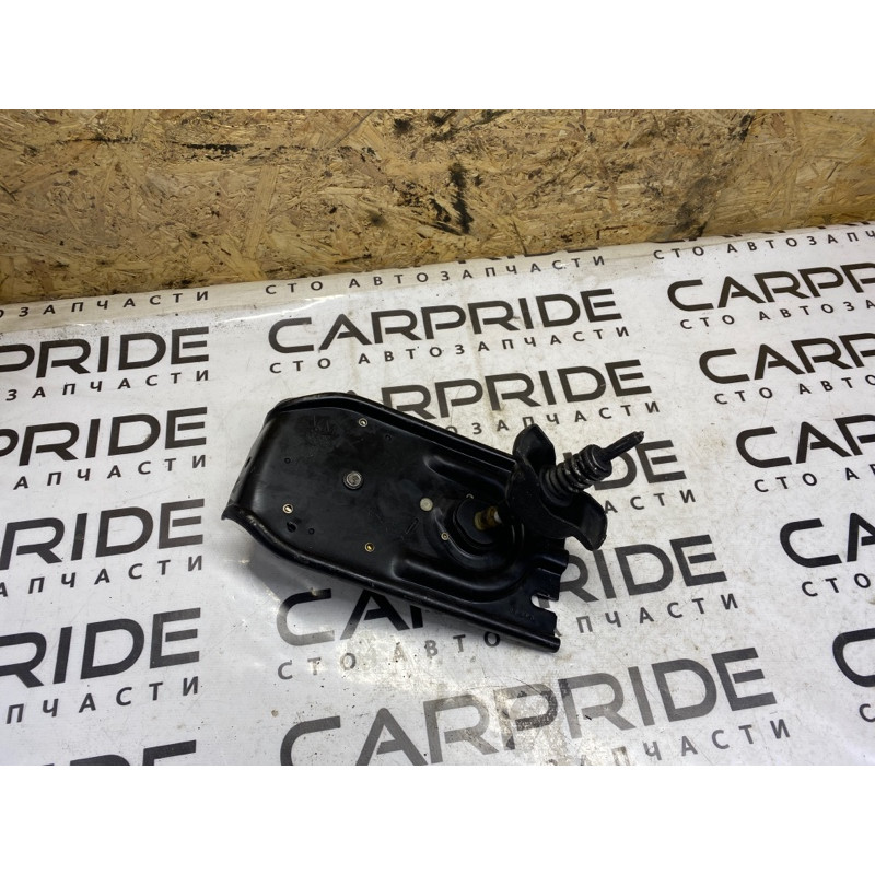 Крепление запасного колеса (кузов и элементы) Dodge Durango WD 2015 5.7 HEMi 68145504AB