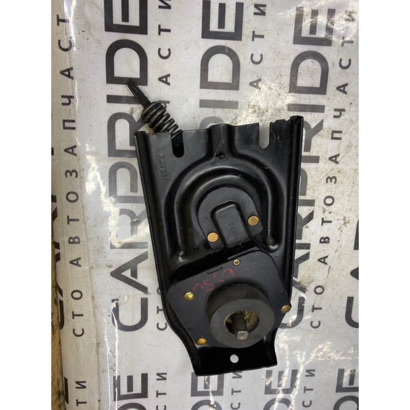 Крепление запасного колеса (кузов и элементы) Dodge Durango WD 2015 5.7 HEMi 68145504AB