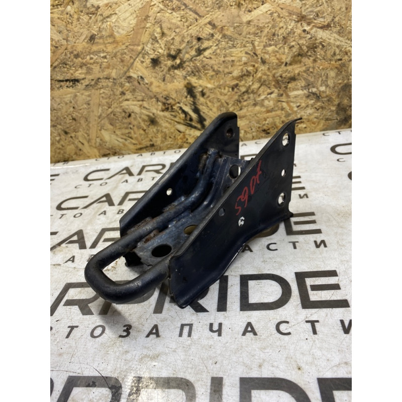 Крюк буксировочный (стекла и зеркала) Mitsubishi Outlander GF 2017 2.4 5253K173