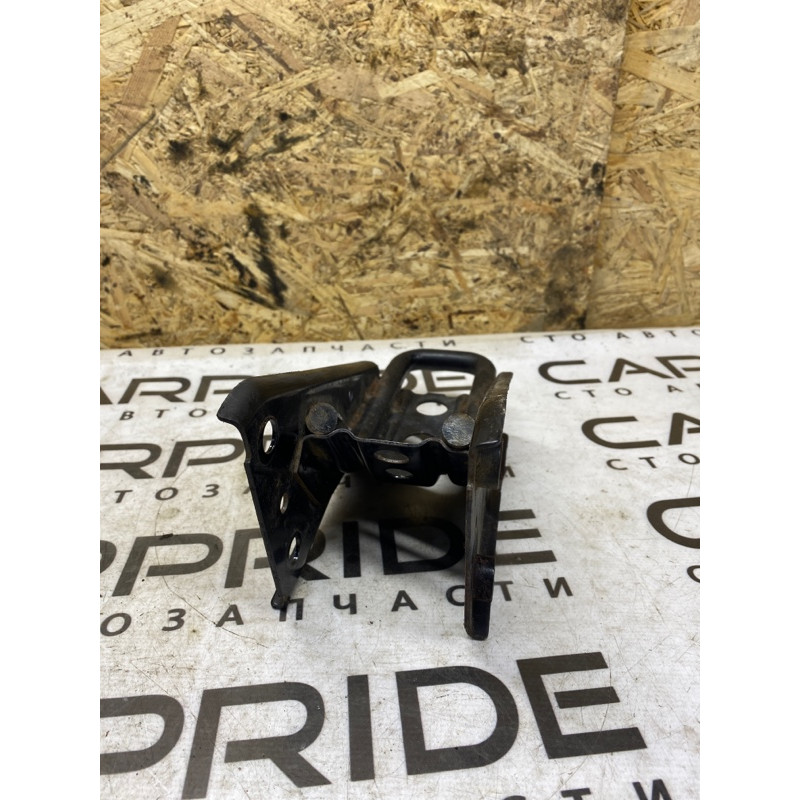 Крюк буксировочный (стекла и зеркала) Mitsubishi Outlander GF 2017 2.4 5253K173