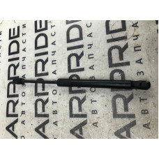 Амортизатор багажника