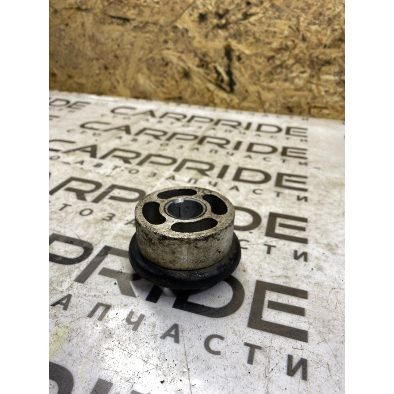 Кронштейн балки (подвеска) FORD Explorer MK5 2017 3.7 bb535k812ad