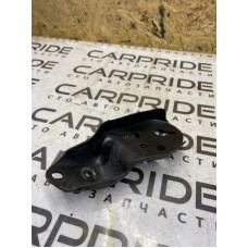 Кронштейн подрамника