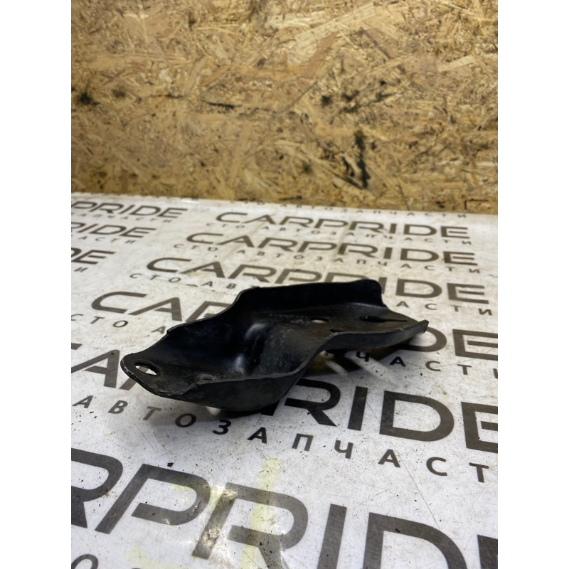 Кронштейн подрамника (подвеска) FORD Mustang MK6 2017 2.3 fr3c5084