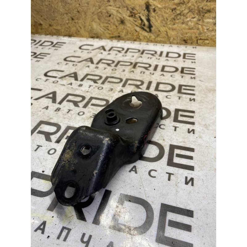 Кронштейн подрамника (подвеска) FORD Mustang MK6 2017 2.3 fr3c5084