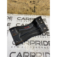 Кронштейн глушителя