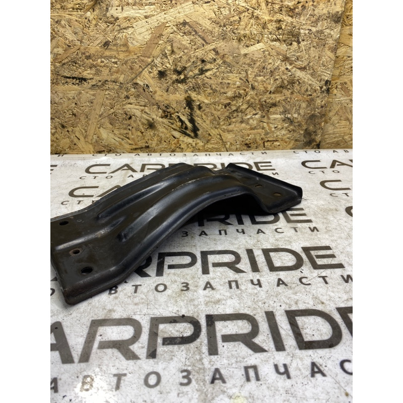 Кронштейн глушителя (выпускная система) FORD ESCAPE MK3 2014 1.6 cv61s111e50aa