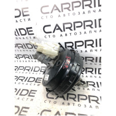 Вакуумный усилитель тормозов в сборе