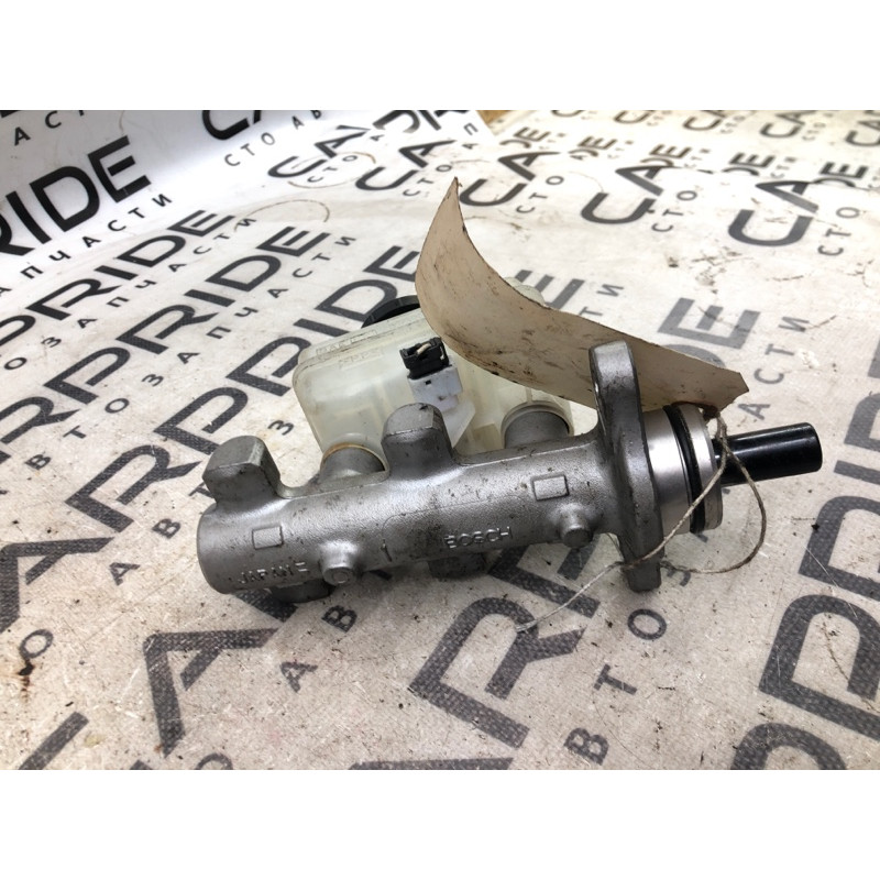 Главный тормозной цилиндр (тормозная система) Infiniti G35 V35