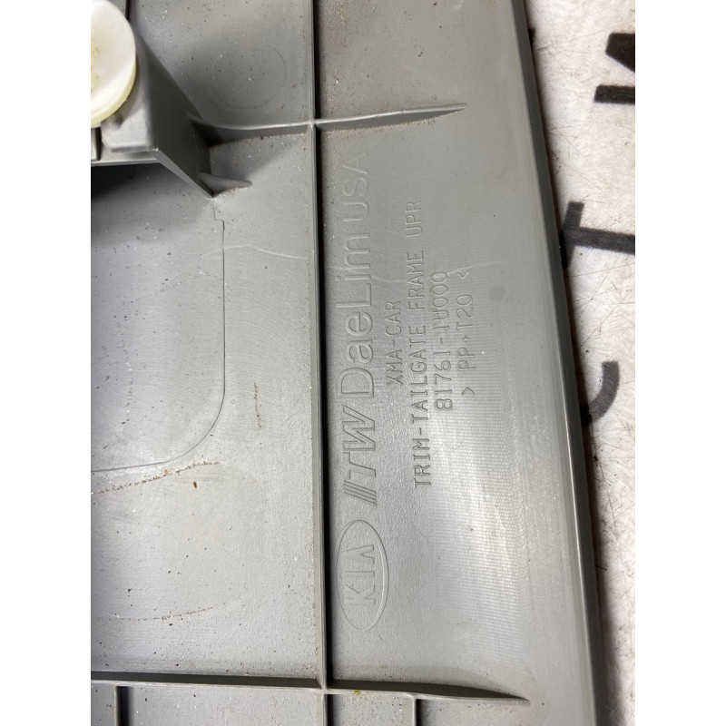 Обшивка кришки багажника (салон) KIA Sorento UM 2013 2.4 817601U000H9