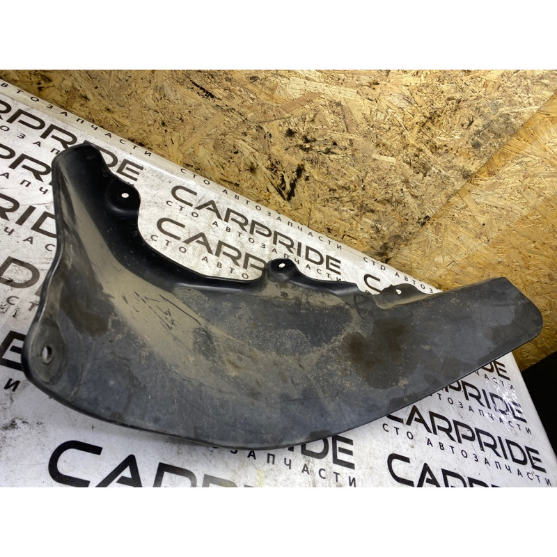 Подкрылок (кузов и элементы) Dodge Durango WD 2015 5.7 HEMi 68036120ad