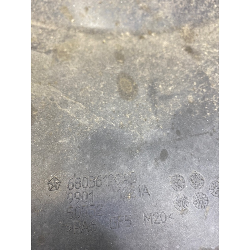 Подкрылок (кузов и элементы) Dodge Durango WD 2015 5.7 HEMi 68036120ad